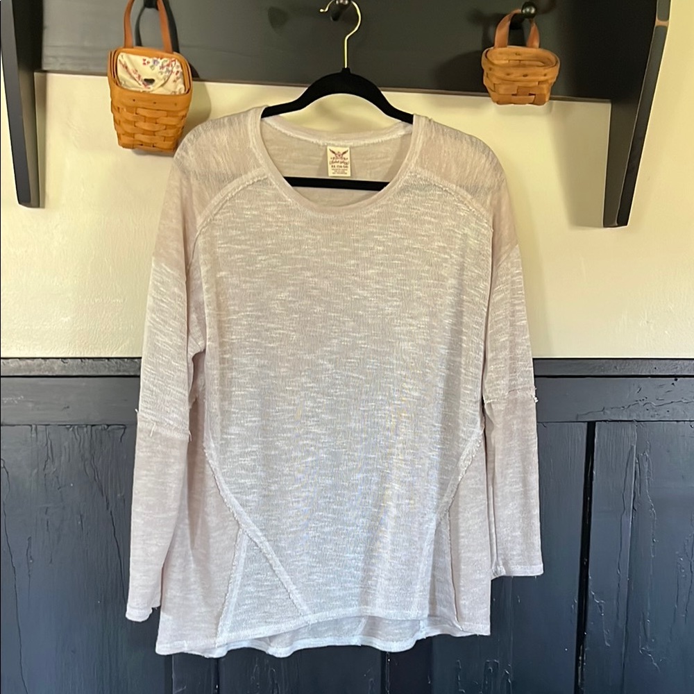Women's Cream Long Sleeve Tops ragged look XL 16/18 EUC tan semi sheer